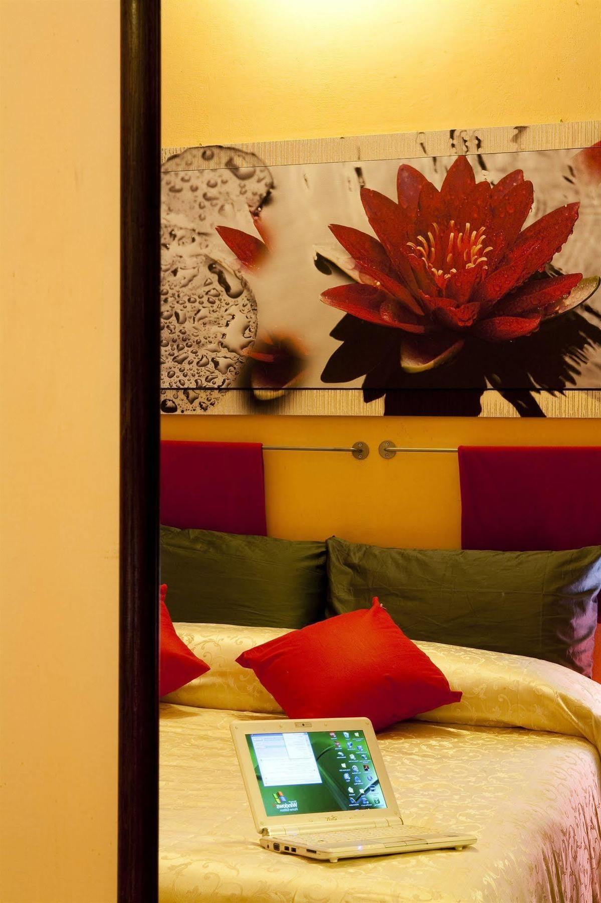 Hotel Centro カンピ・ビセンツィオ エクステリア 写真