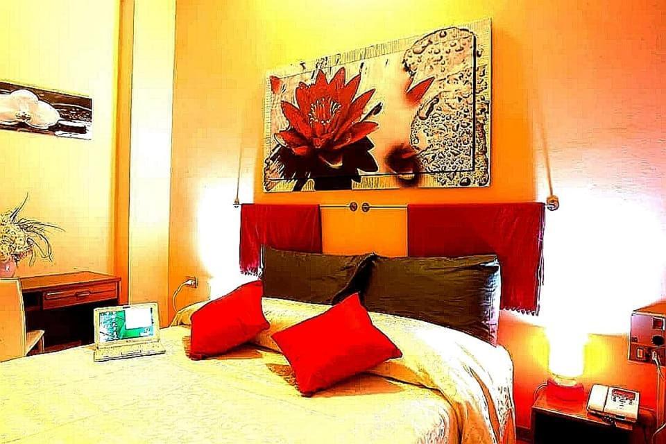 Hotel Centro カンピ・ビセンツィオ エクステリア 写真