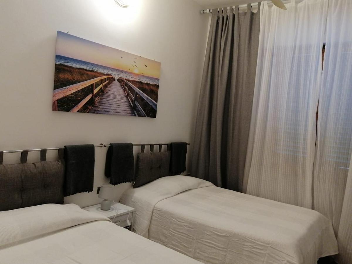Hotel Centro カンピ・ビセンツィオ エクステリア 写真